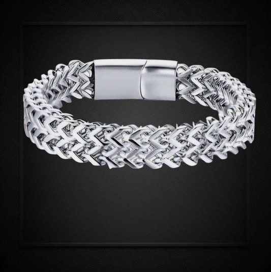 Titan Link Bracelet