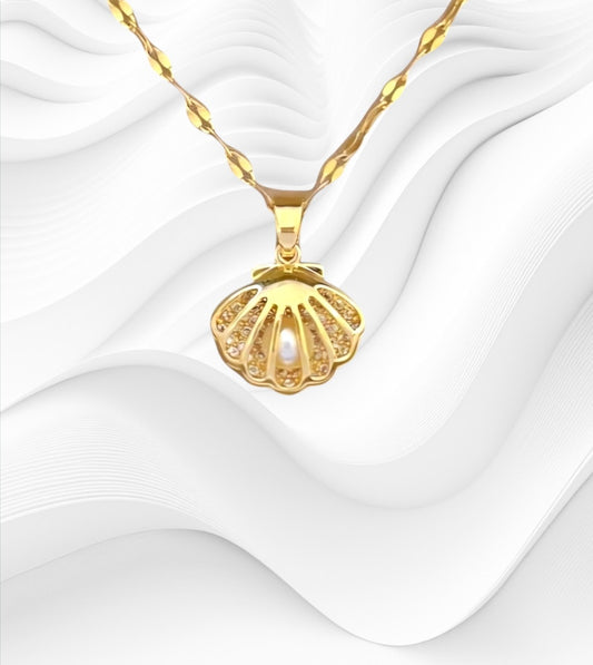 Gold Aphrodite's Treasure Necklace